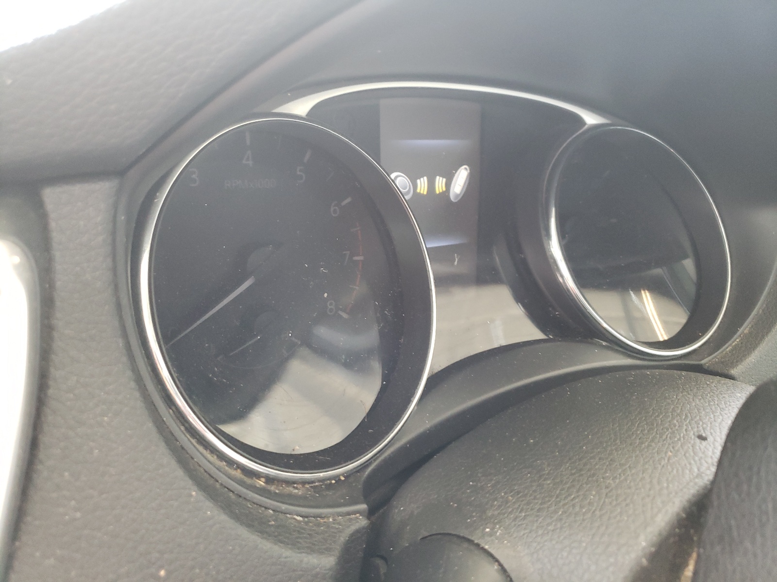 Photo 8 from auction – 2015 NISSAN ROGUE S with VIN 5N1AT2MT8FC801242