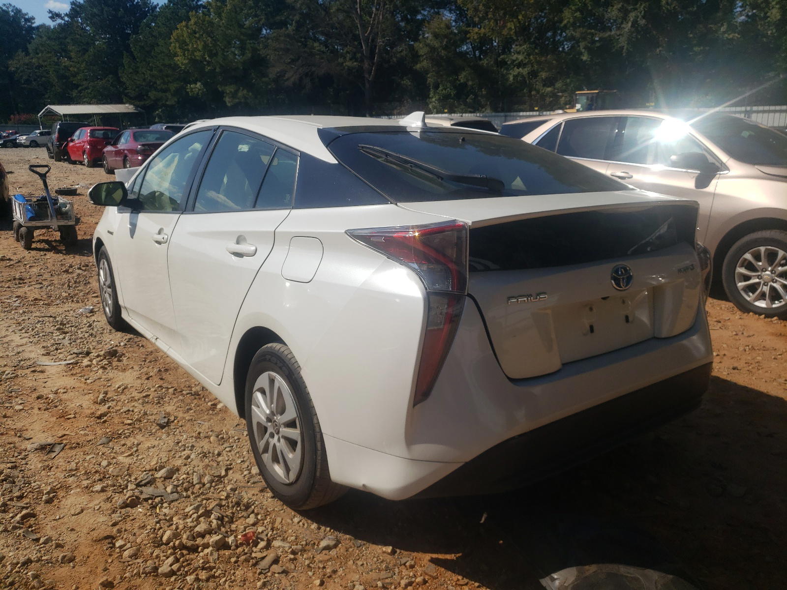 Photo 3 from auction – 2016 TOYOTA PRIUS with VIN JTDKBRFU2G3020826