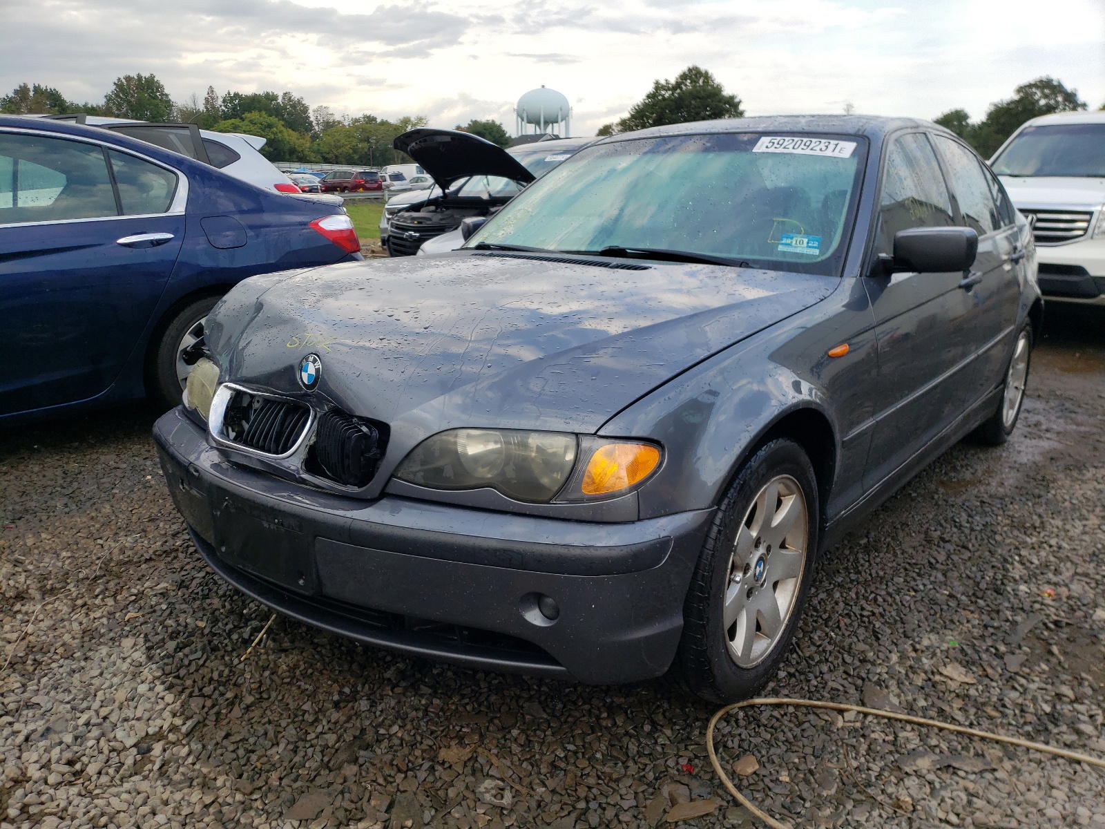 Photo 2 from auction – 2003 BMW 325 I with VIN WBAET37403NJ27715