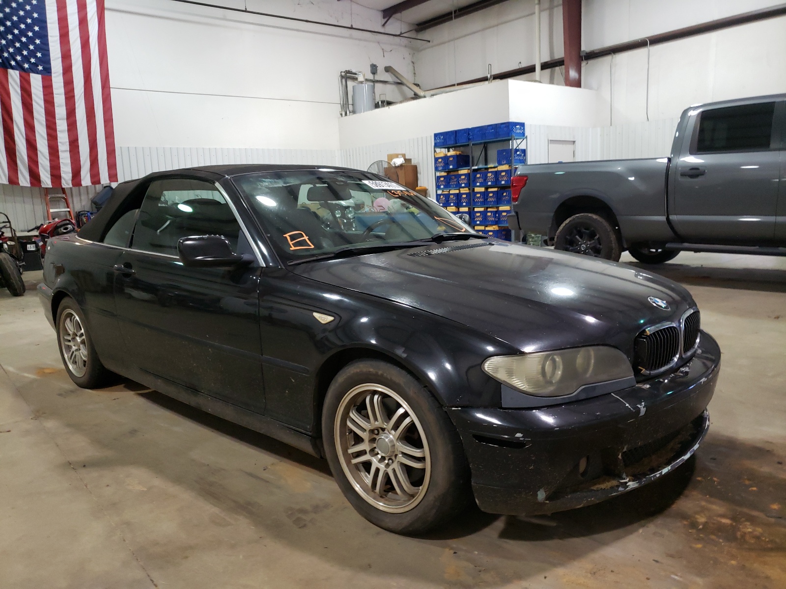 BMW 325 CI 2005 with VIN WBABW33445PL35460 - Photo from auction