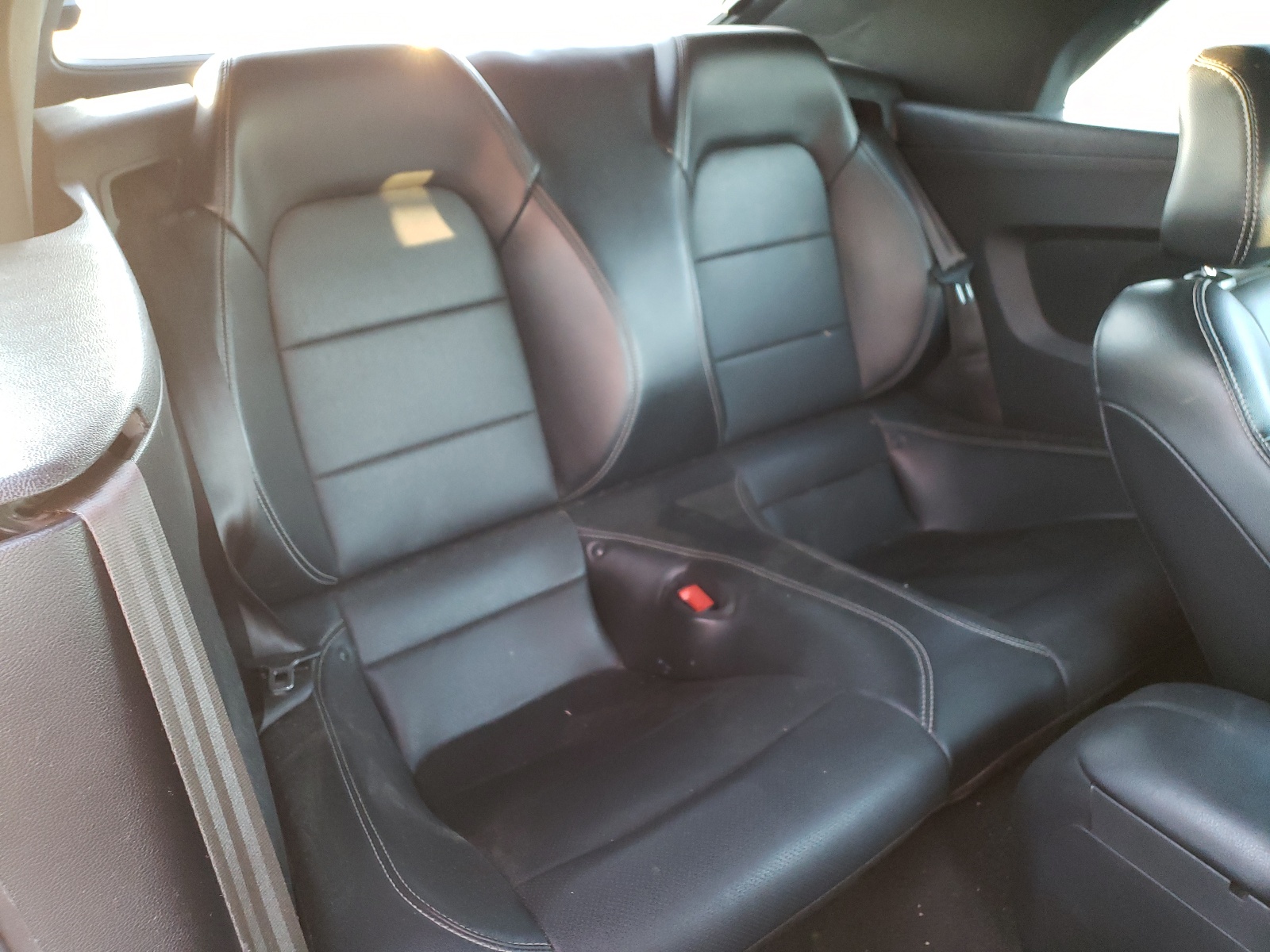 Photo 6 from auction – 2018 FORD MUSTANG with VIN 1FATP8UH0J5132659