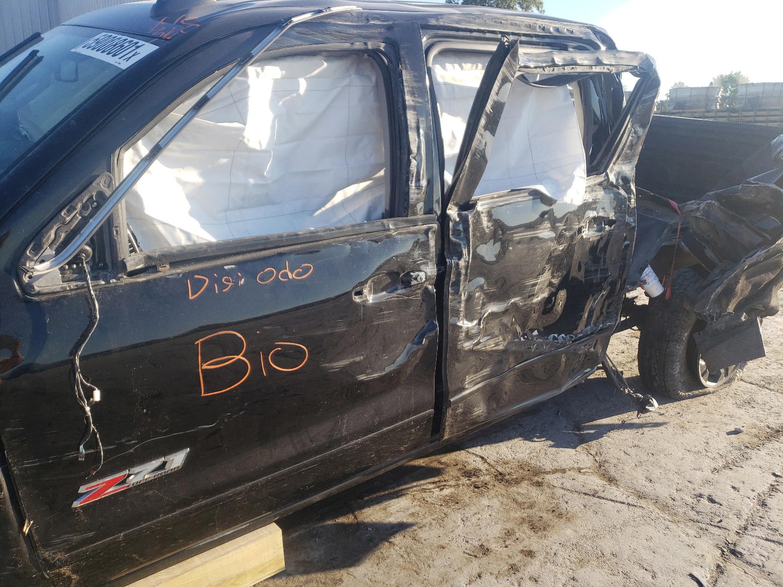 Photo 10 from auction – 2016 CHEVROLET SILVERADO with VIN 3GCUKSEC2GG273604