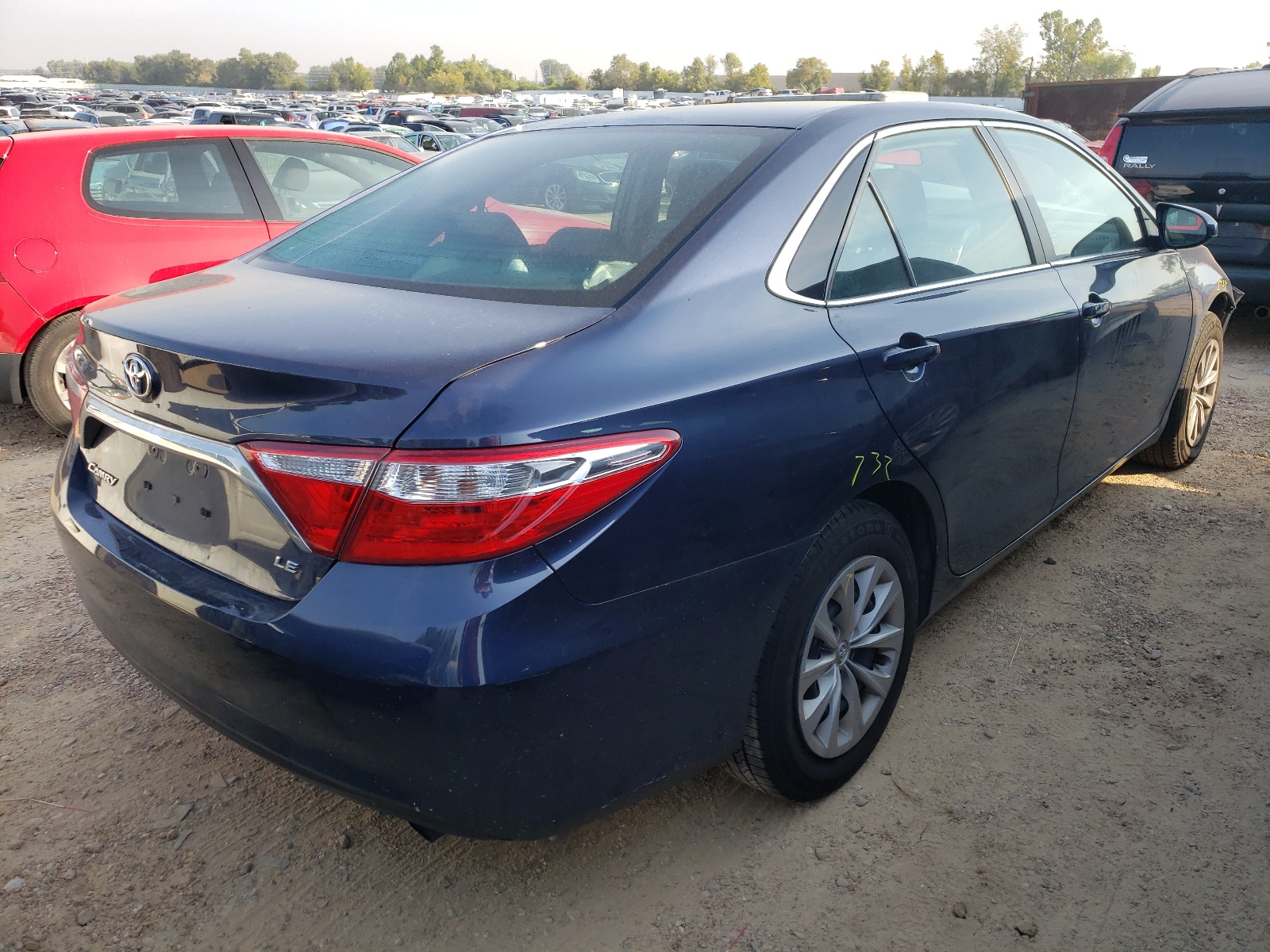 Photo 4 from auction – 2015 TOYOTA CAMRY LE with VIN 4T4BF1FK4FR463025