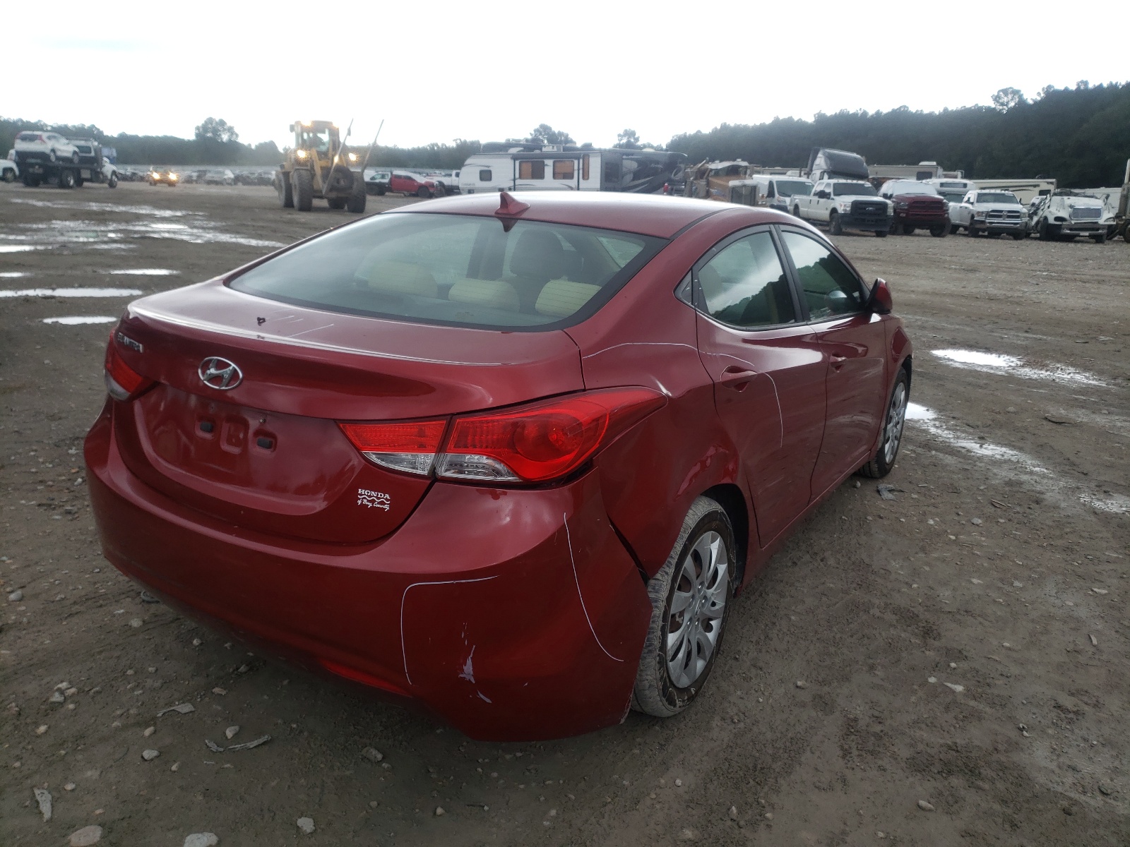 Photo 4 from auction – 2012 HYUNDAI ELANTRA GL with VIN KMHDH4AE0CU296335