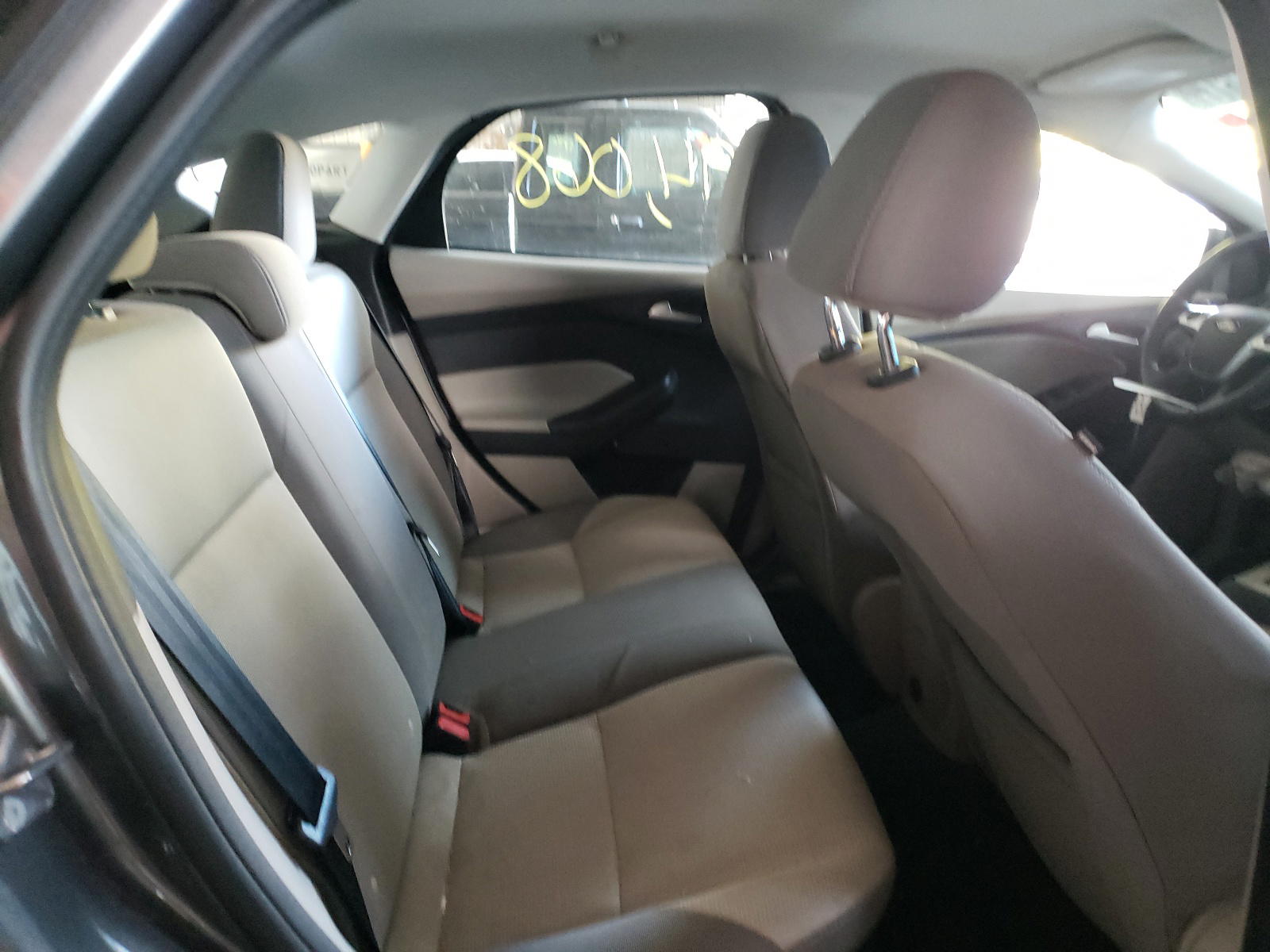 Photo 6 from auction – 2014 FORD FOCUS SE with VIN 1FADP3K29EL395286