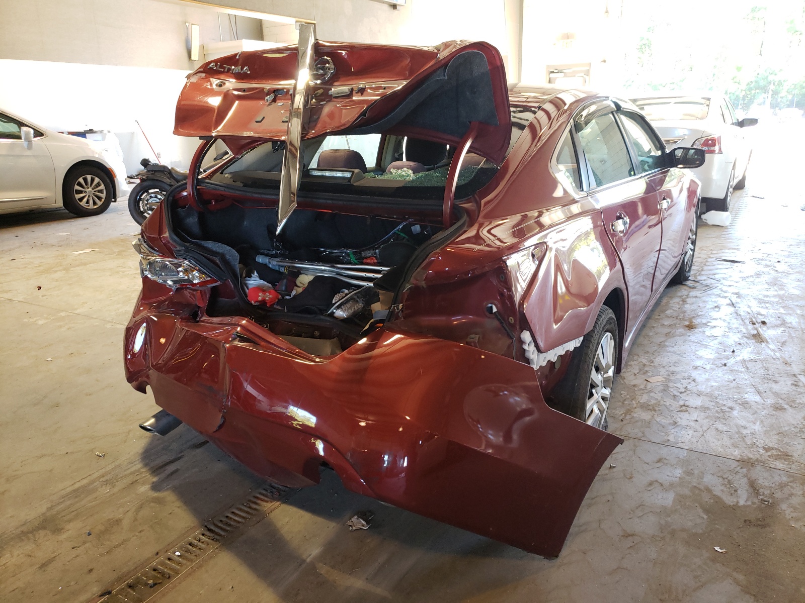 Photo 4 from auction – 2013 NISSAN ALTIMA 2.5 with VIN 1N4AL3AP3DN483443