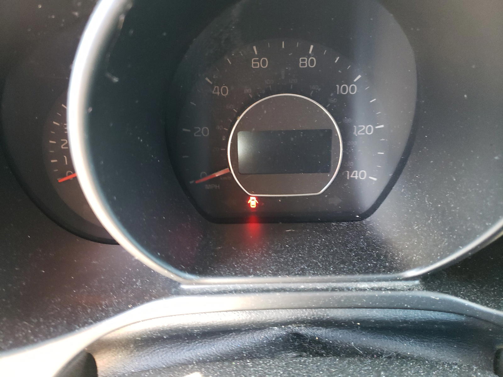 Photo 8 from auction – 2014 KIA SOUL with VIN KNDJN2A26E7109420