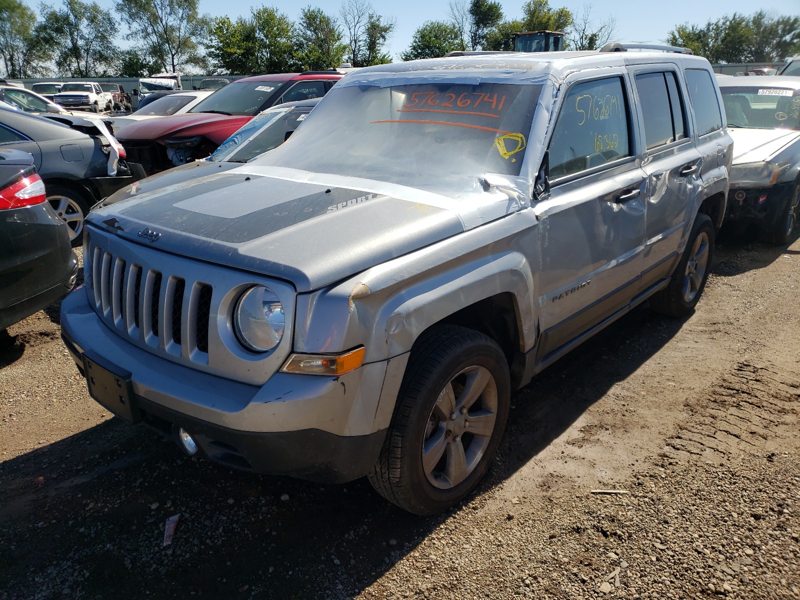 Photo 2 from auction – 2016 JEEP PATRIOT SP with VIN 1C4NJPBA5GD784051