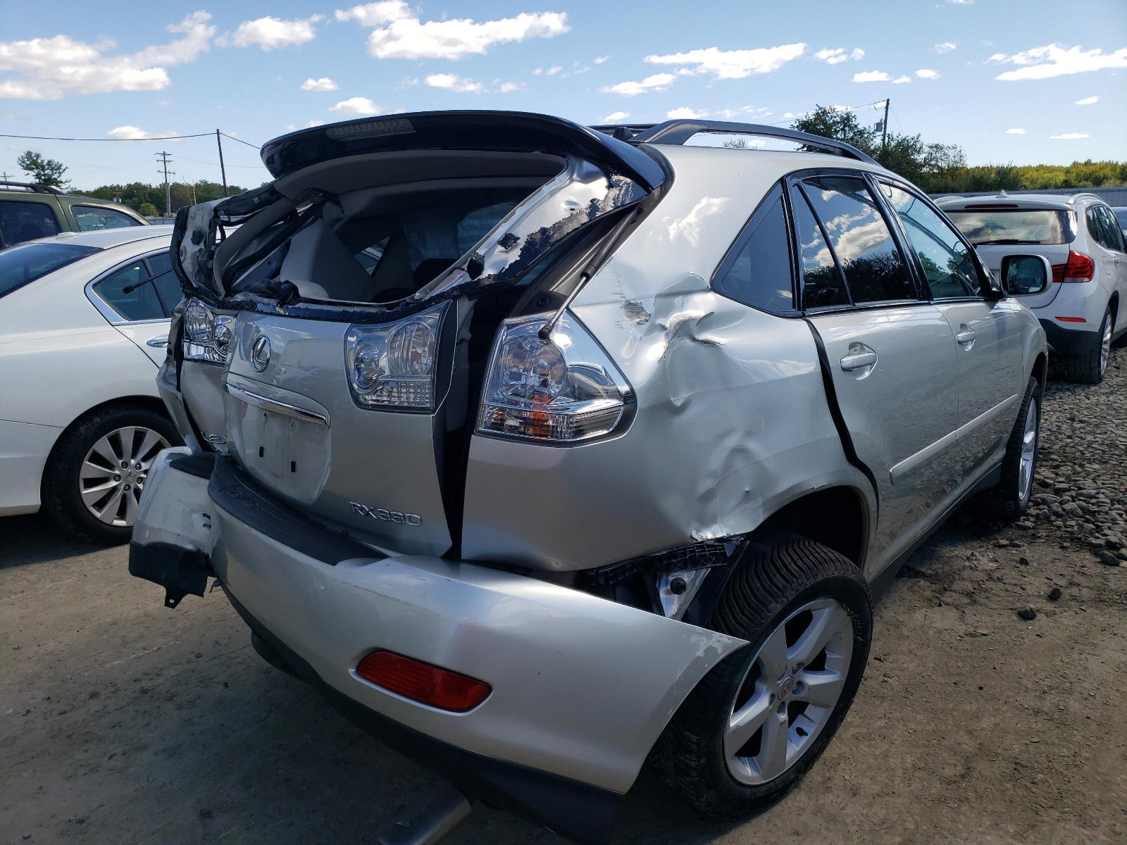 Photo 4 from auction – 2006 LEXUS RX 330 with VIN 2T2HA31U96C105116