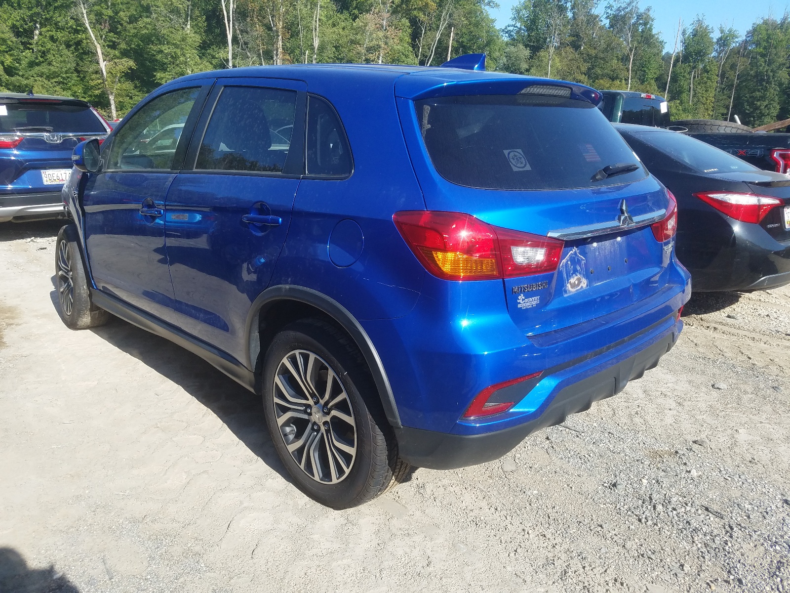 Photo 3 from auction – 2019 MITSUBISHI OUTLANDER with VIN JA4AP3AUXKU014464