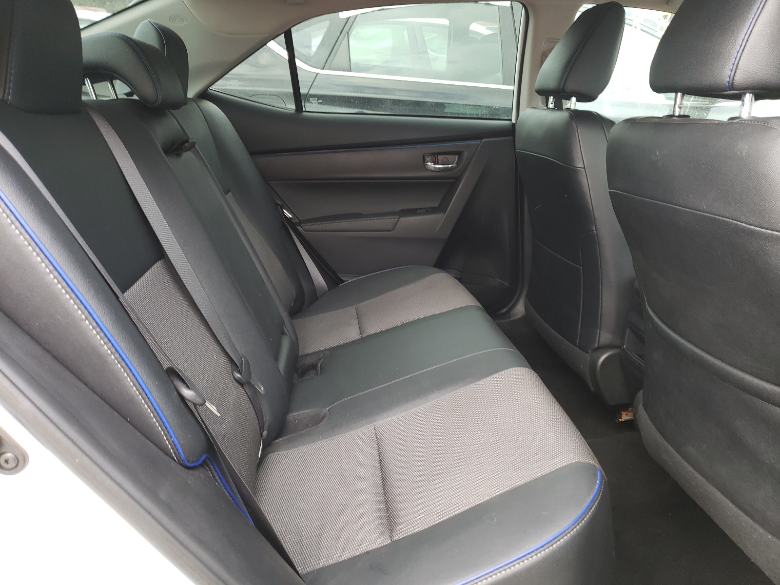 Photo 6 from auction – 2019 TOYOTA COROLLA L with VIN 2T1BURHE4KC128493