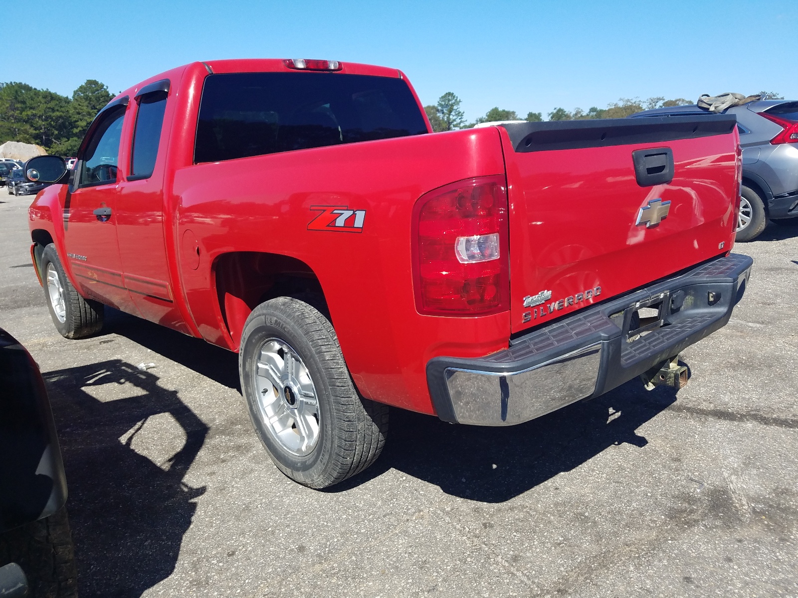 Photo 3 from auction – 2009 CHEVROLET SILVERADO with VIN 1GCEC29J39Z266691