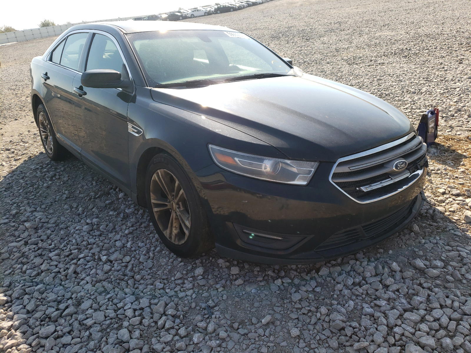 FORD TAURUS SEL 2015 with VIN 1FAHP2H86FG170485 - Photo from auction