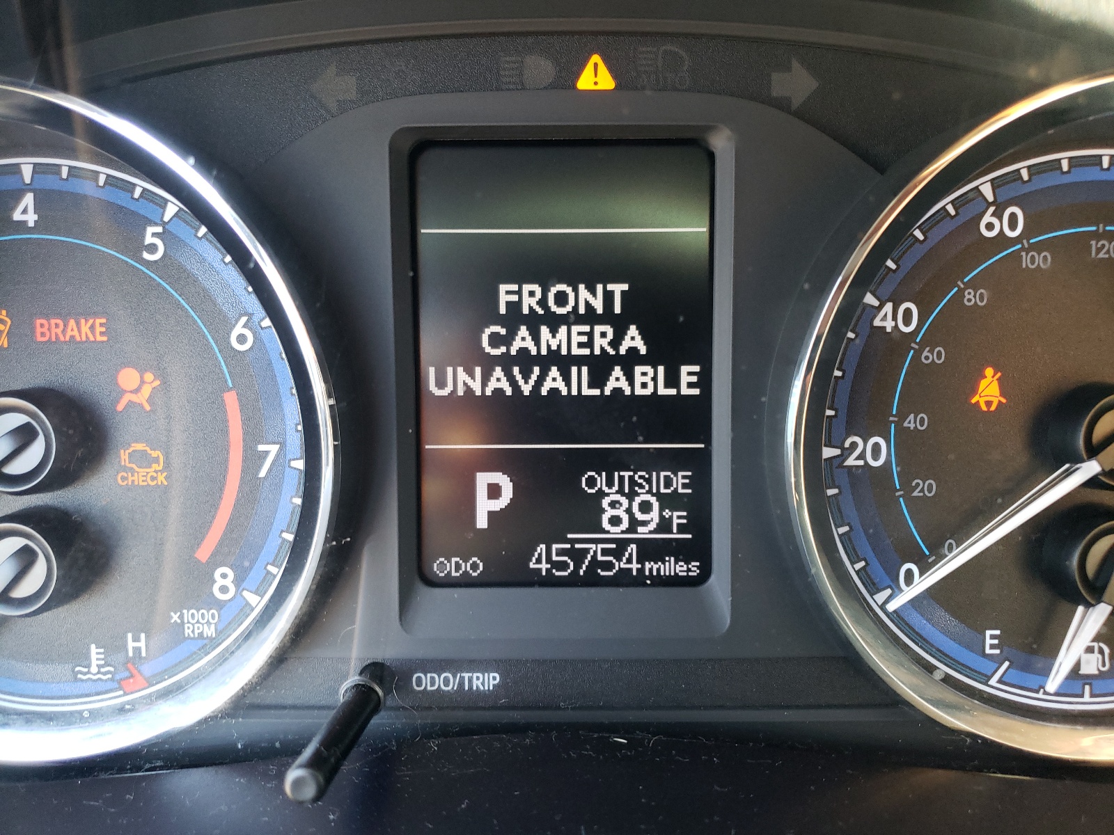 Photo 8 from auction – 2019 TOYOTA COROLLA L with VIN 5YFBURHE0KP901184
