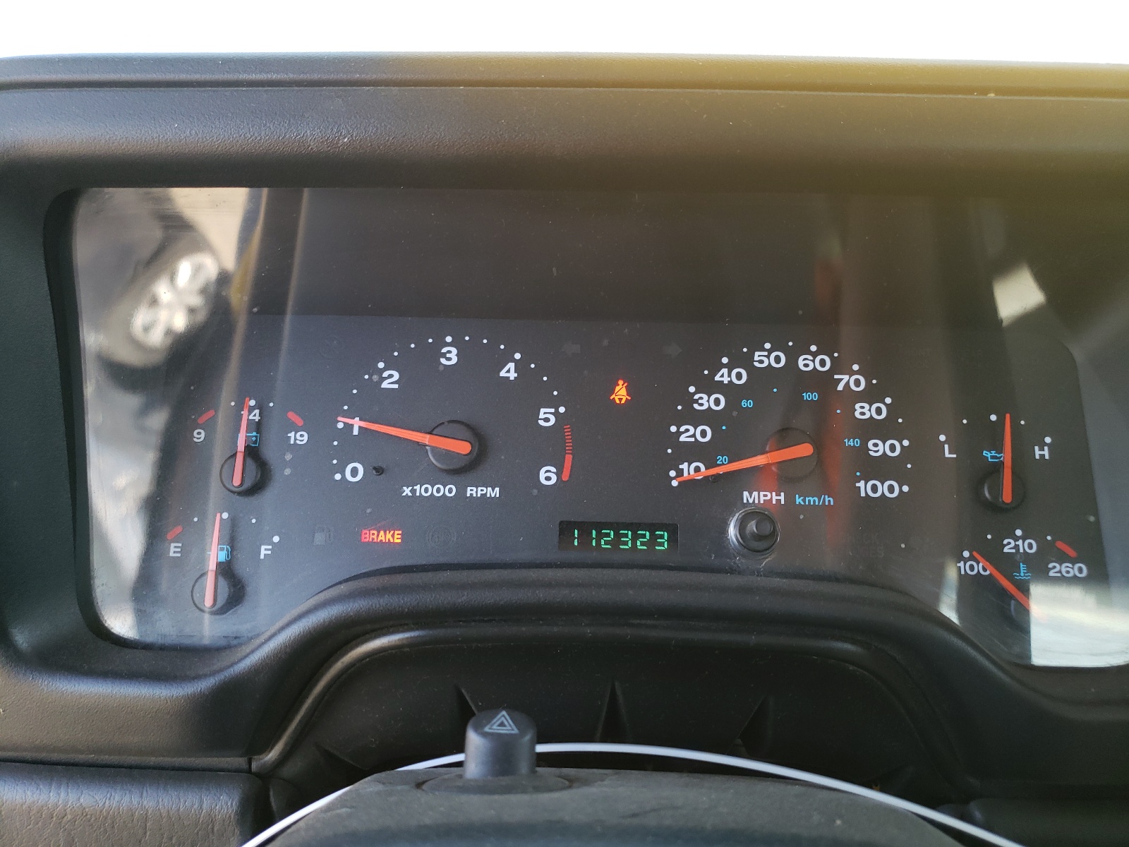 Photo 8 from auction – 2004 JEEP WRANGLER X with VIN 1J4FA39S84P781547