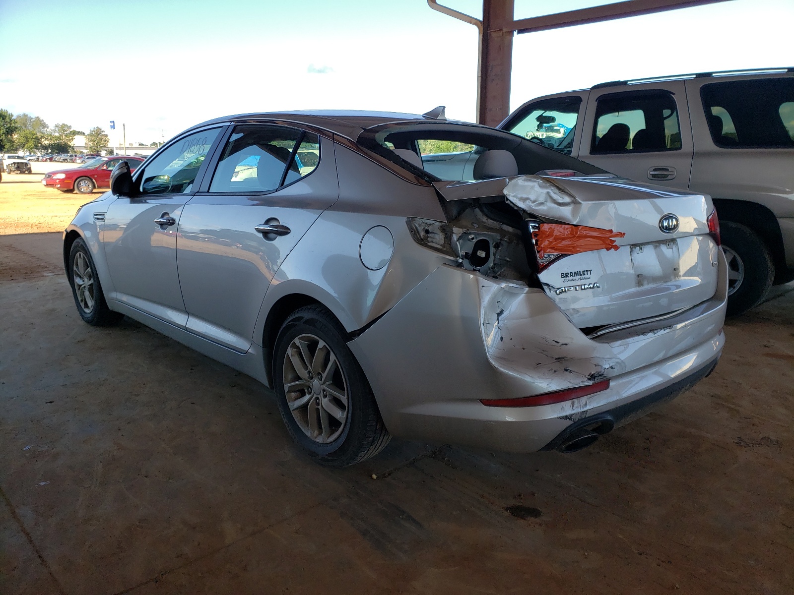 Zdjęcie 3 z aukcji – 2012 KIA OPTIMA LX z VIN 5XXGM4A75CG060039