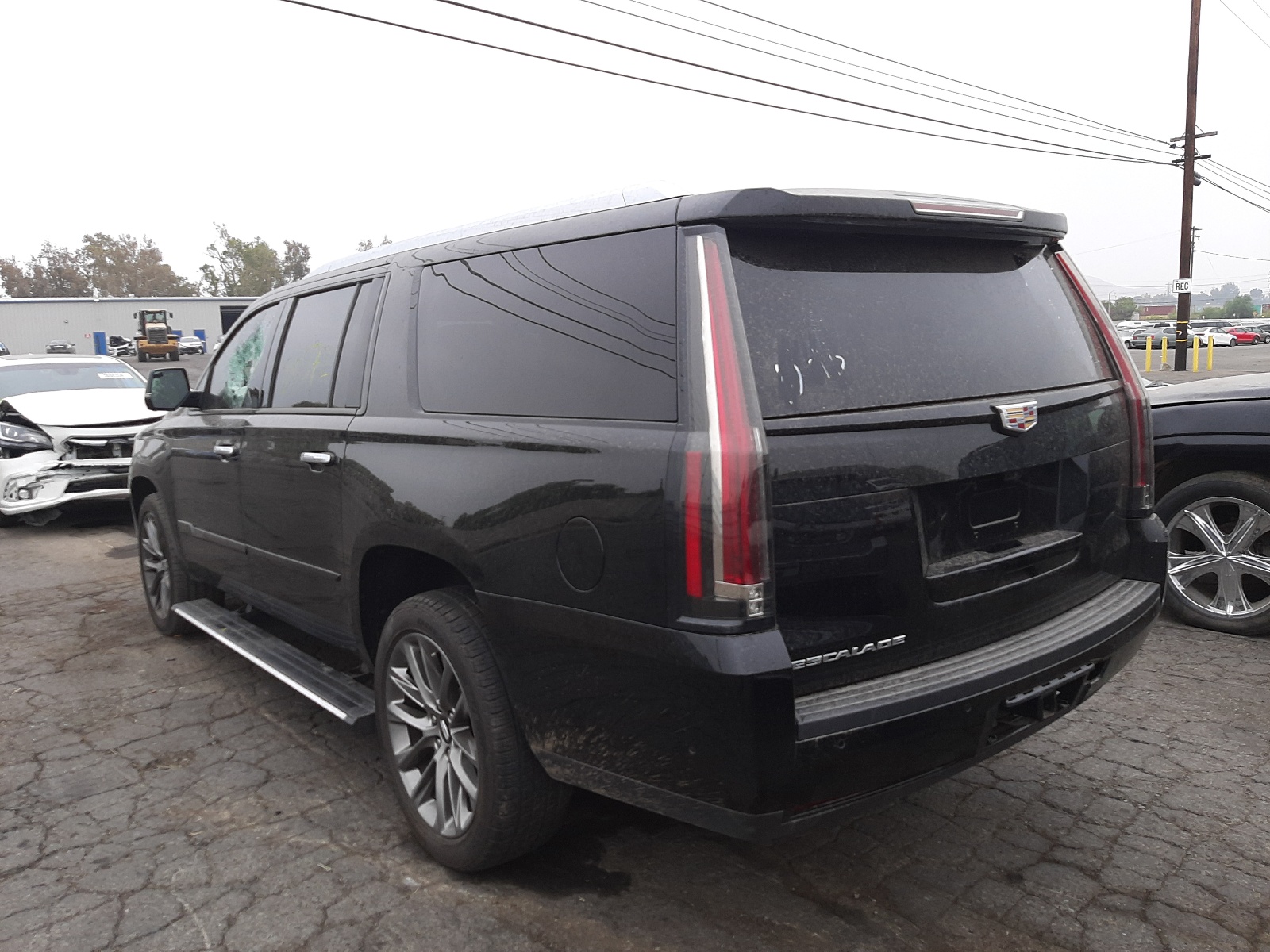 Zdjęcie 3 z aukcji – 2020 CADILLAC ESCALADE E z VIN 1GYS4JKJ6LR164419