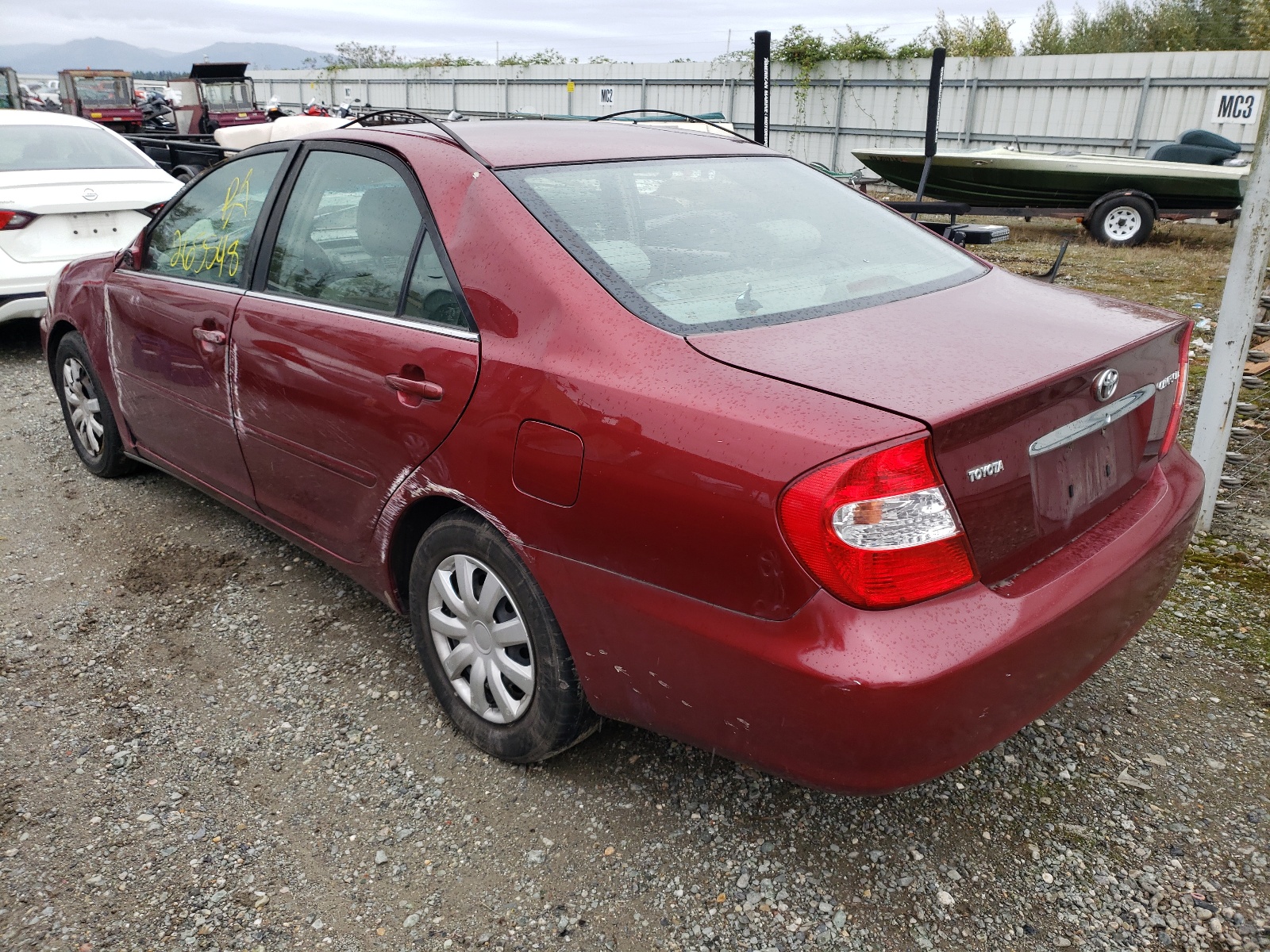 Photo 3 from auction – 2004 TOYOTA CAMRY LE with VIN JTDBE32K940269968
