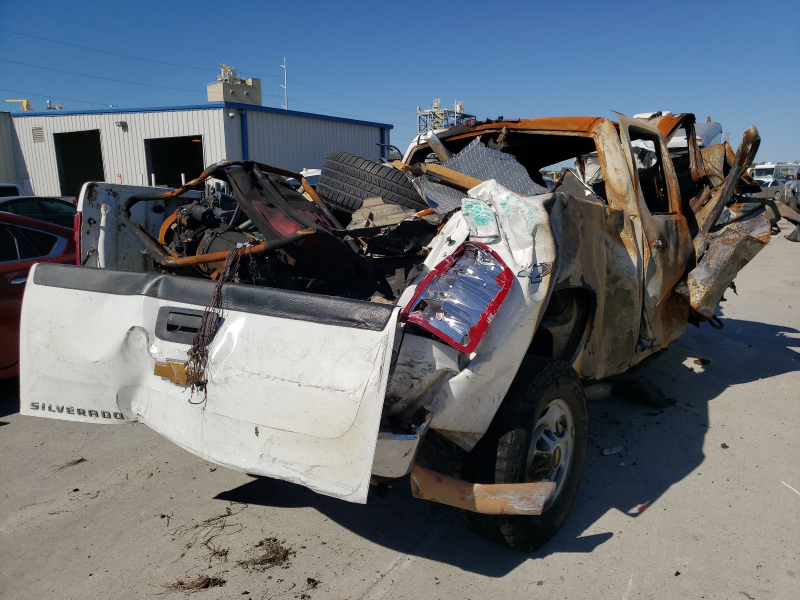 Photo 4 from auction – 2014 CHEVROLET SILVERADO with VIN 1GC1KVCG0EF144429