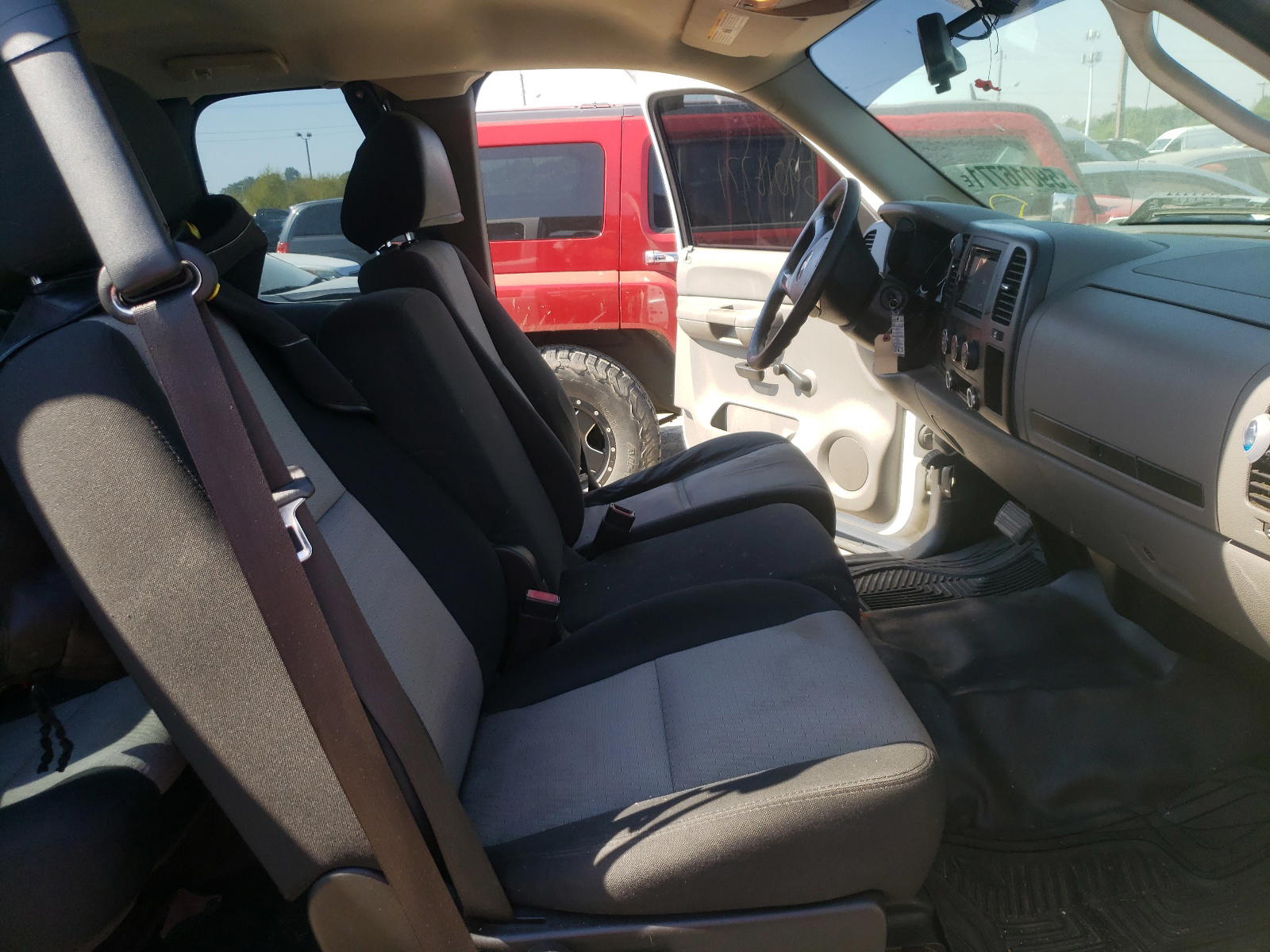 Photo 5 from auction – 2007 CHEVROLET SILVERADO with VIN 1GCEC19X37Z650787
