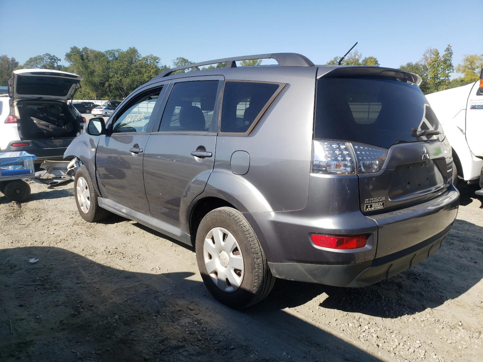 Photo 3 from auction – 2011 MITSUBISHI OUTLANDER with VIN JA4AS2AW5BU021297