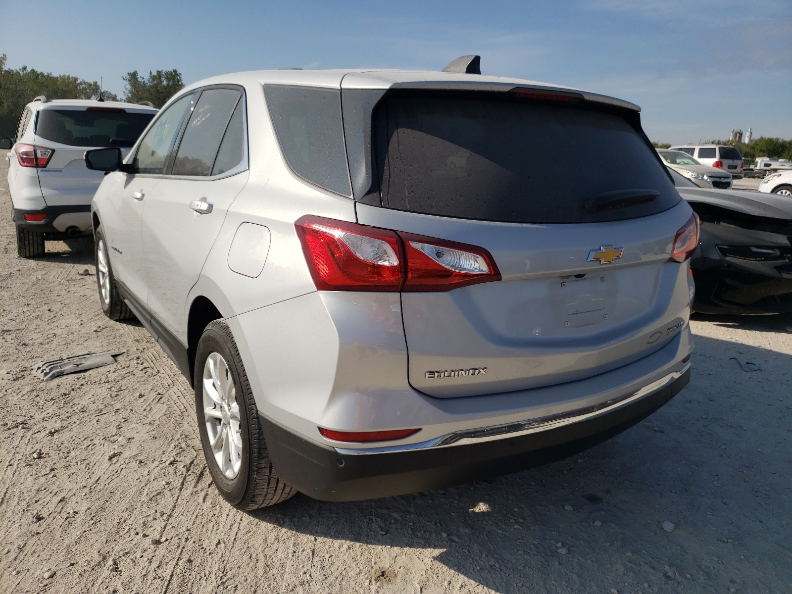 Photo 3 from auction – 2018 CHEVROLET EQUINOX LT with VIN 2GNAXJEVXJ6274669