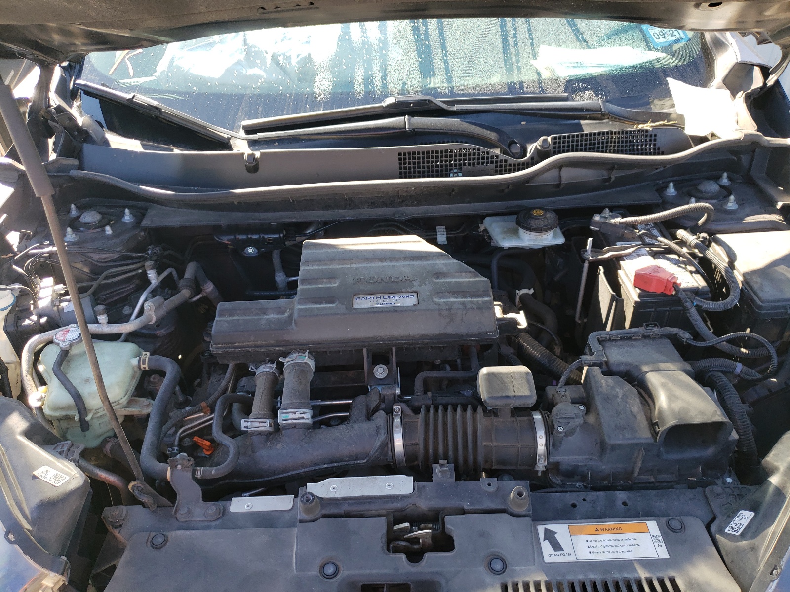 Photo 7 from auction – 2017 HONDA CR-V EXL with VIN 7FARW1H84HE011588