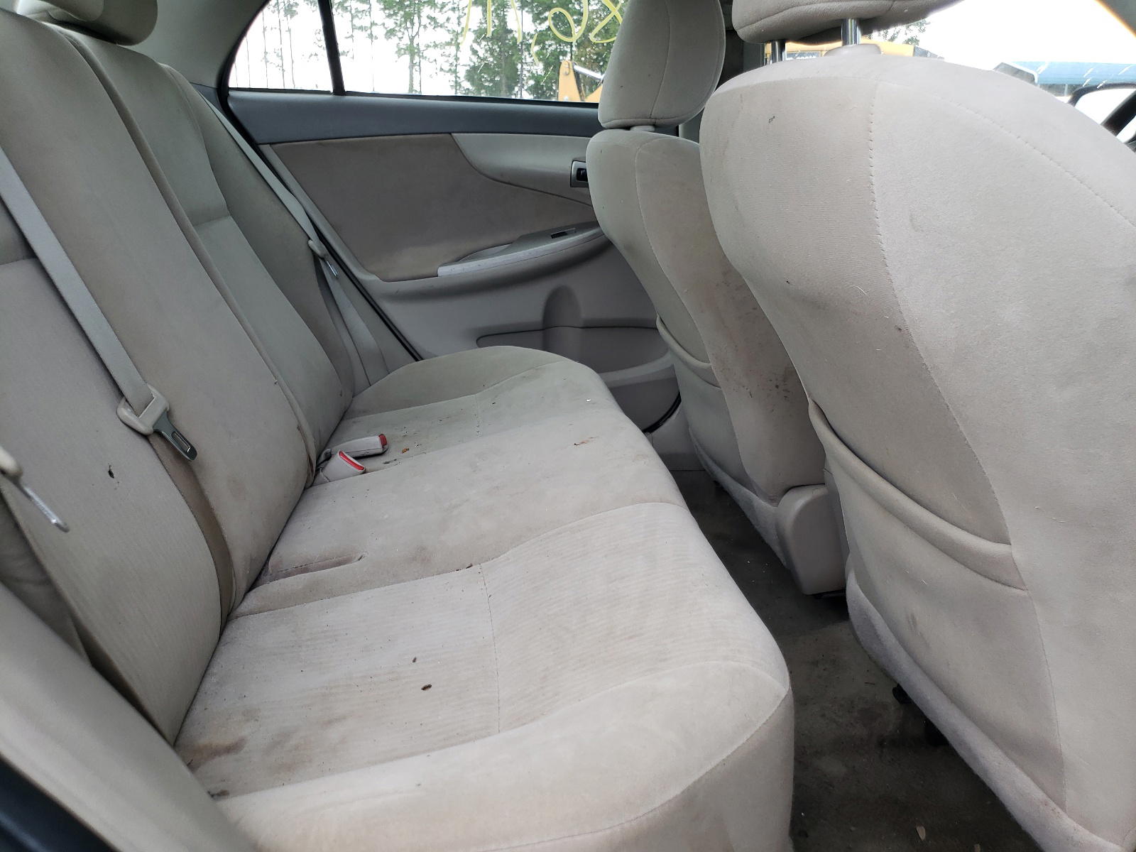 Photo 6 from auction – 2010 TOYOTA COROLLA BA with VIN 2T1BU4EE0AC516360