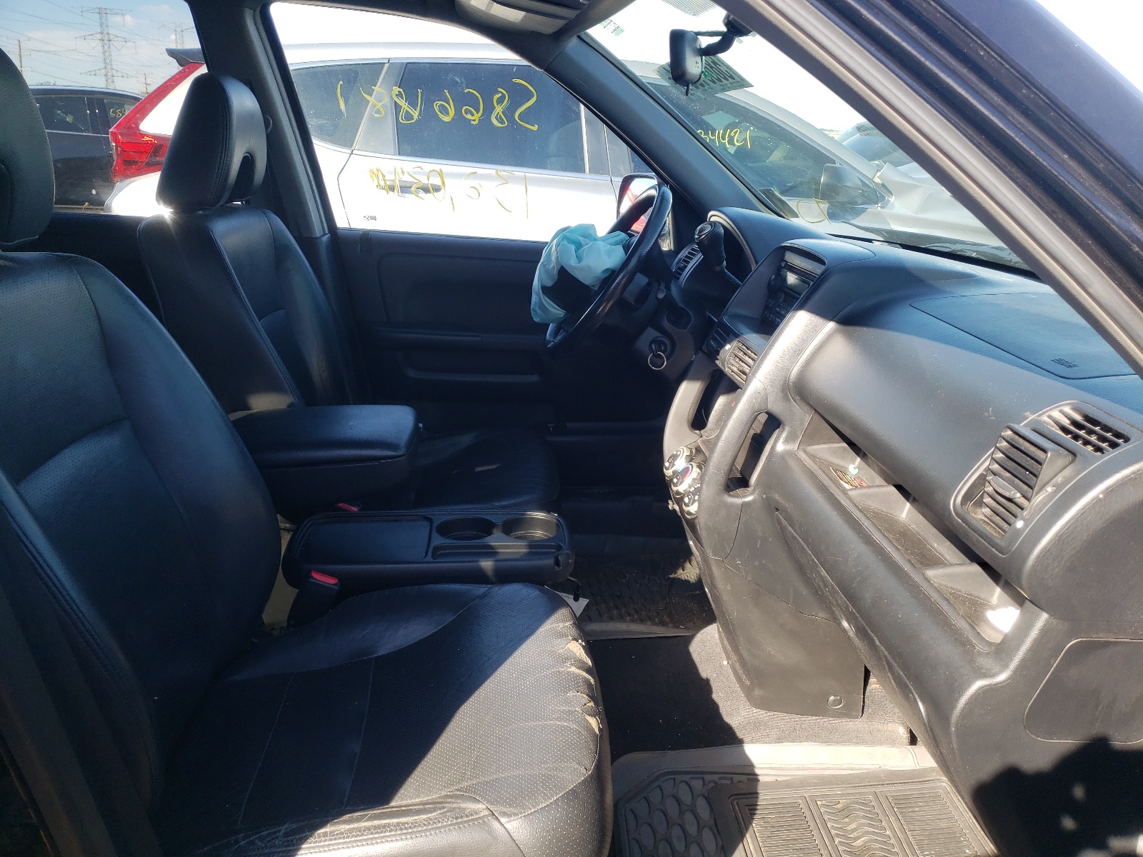 Photo 5 from auction – 2005 HONDA CR-V SE with VIN JHLRD789X5C031806
