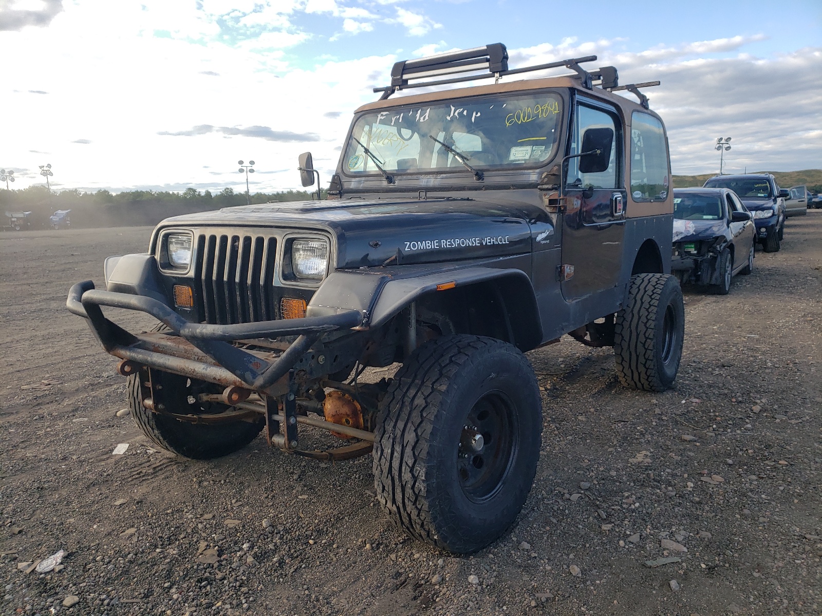 Photo 2 from auction – 1995 JEEP WRANGLER / with VIN 1J4FY19P6SP286871