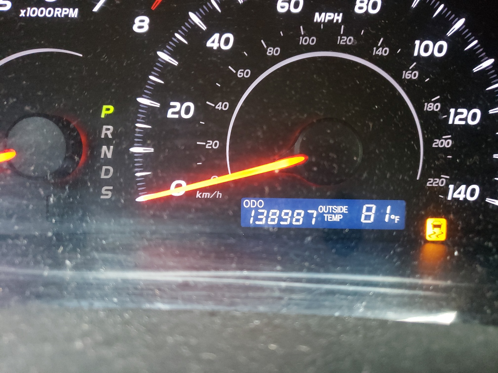 Photo 8 from auction – 2010 TOYOTA CAMRY BASE with VIN 4T1BF3EK7AU513674