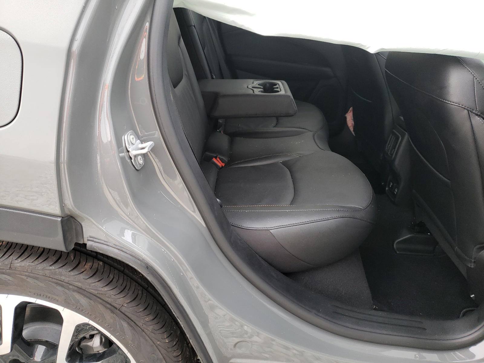 Photo 6 from auction – 2021 JEEP COMPASS LI with VIN 3C4NJCCB3MT539125