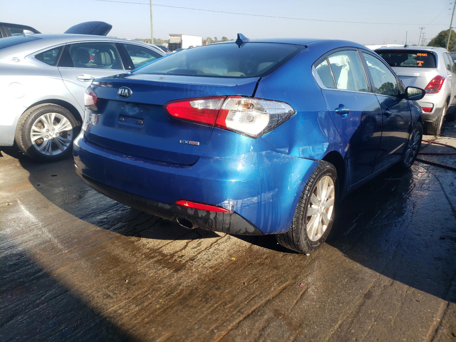 Photo 4 from auction – 2014 KIA FORTE EX with VIN KNAFX4A87E5160076