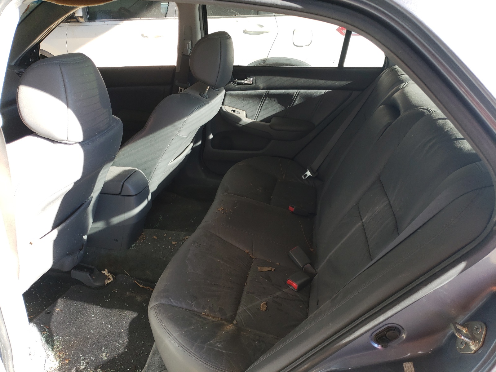 Photo 6 from auction – 2007 HONDA ACCORD EX with VIN 1HGCM56817A060144