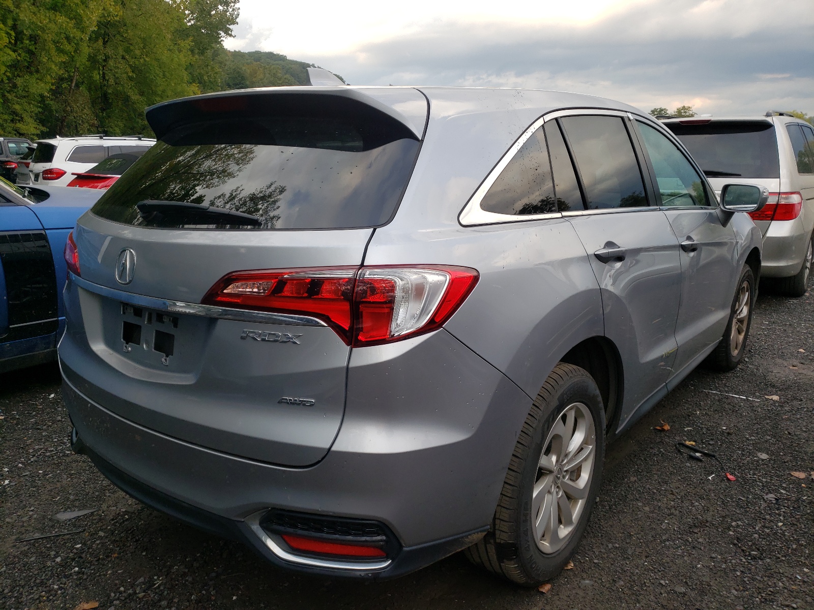 Photo 4 from auction – 2018 ACURA RDX with VIN 5J8TB4H39JL024053