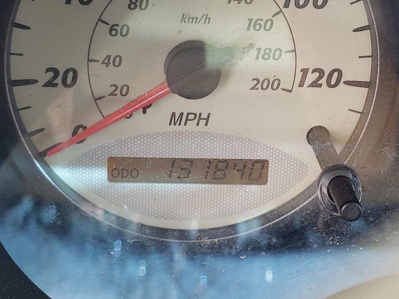 Photo 8 from auction – 2003 TOYOTA RAV4 with VIN JTEGH20VX30083189