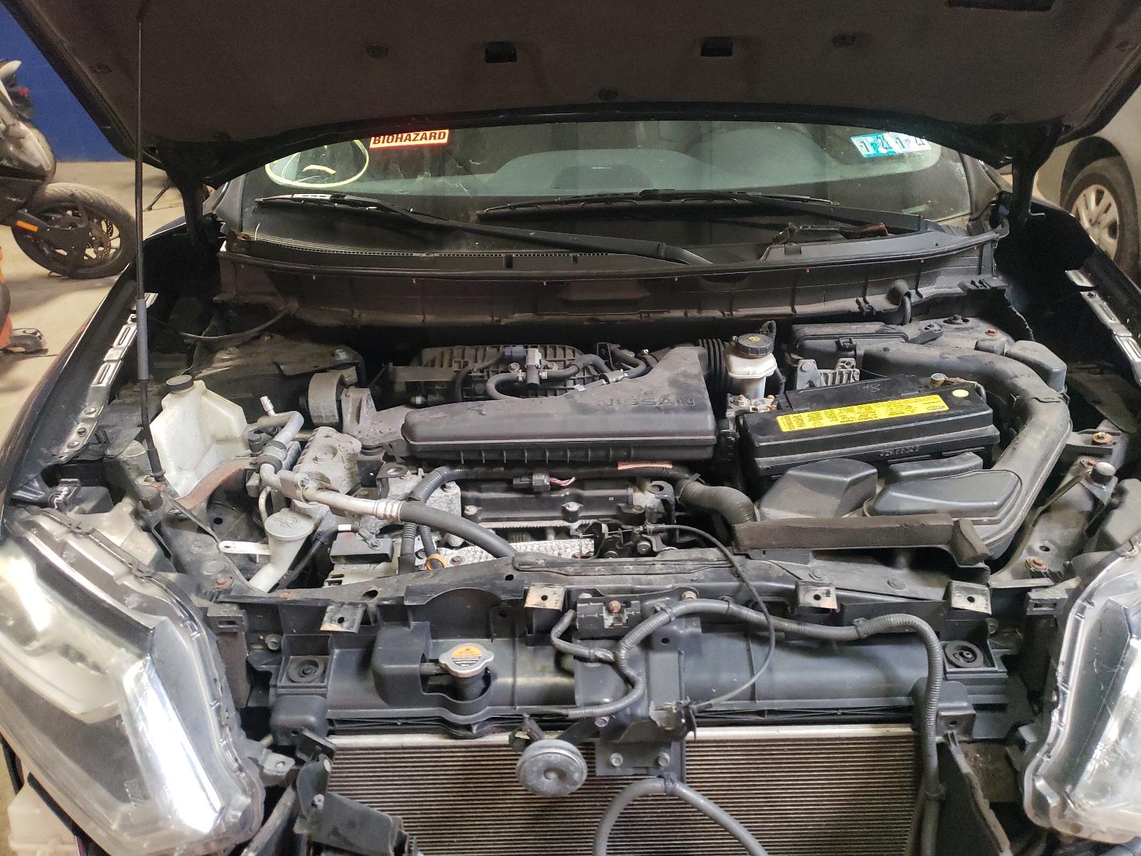 Photo 7 from auction – 2015 NISSAN ROGUE S with VIN 5N1AT2MV3FC818371