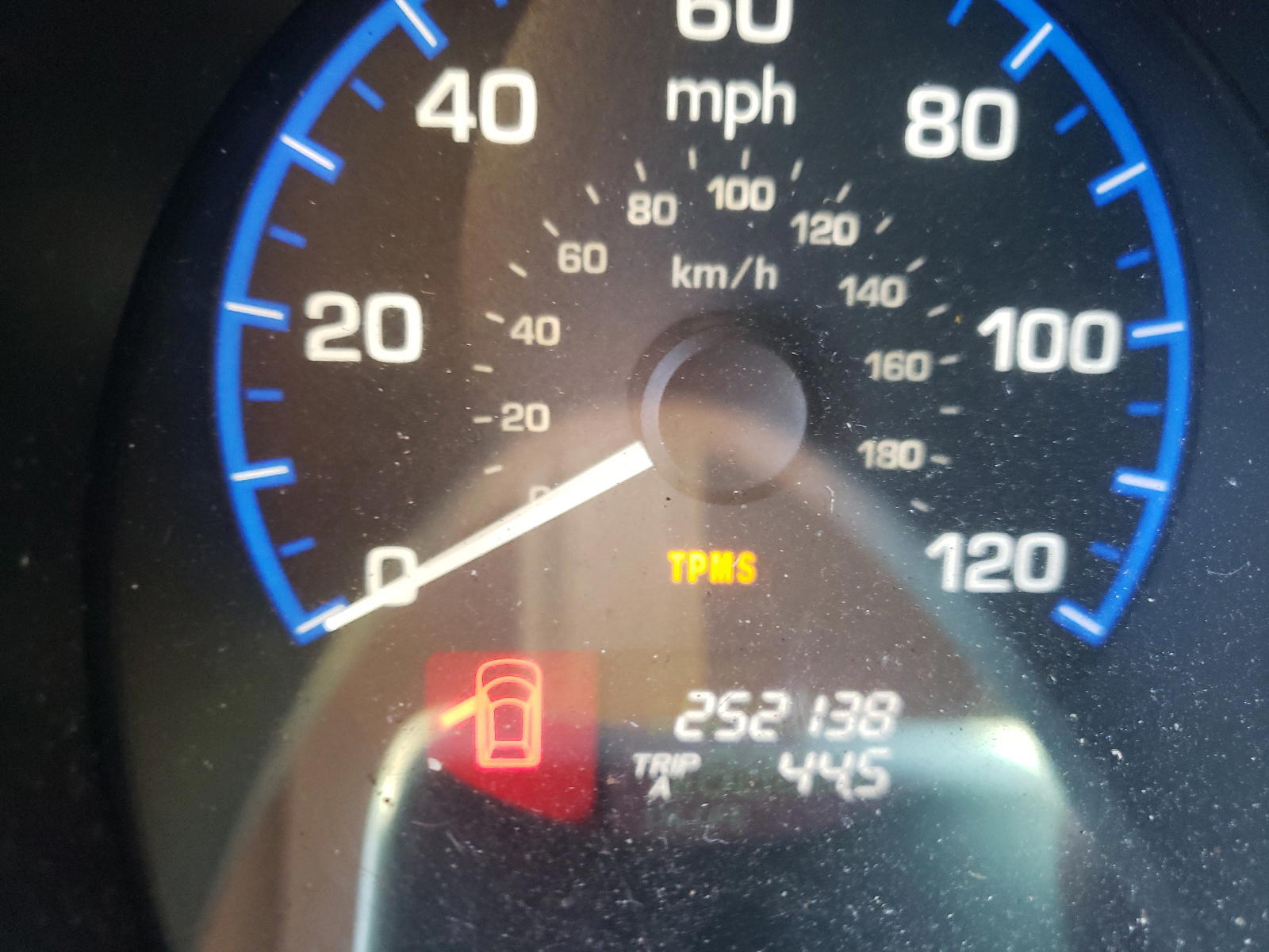 Photo 8 from auction – 2008 HONDA ELEMENT EX with VIN 5J6YH27798L016048