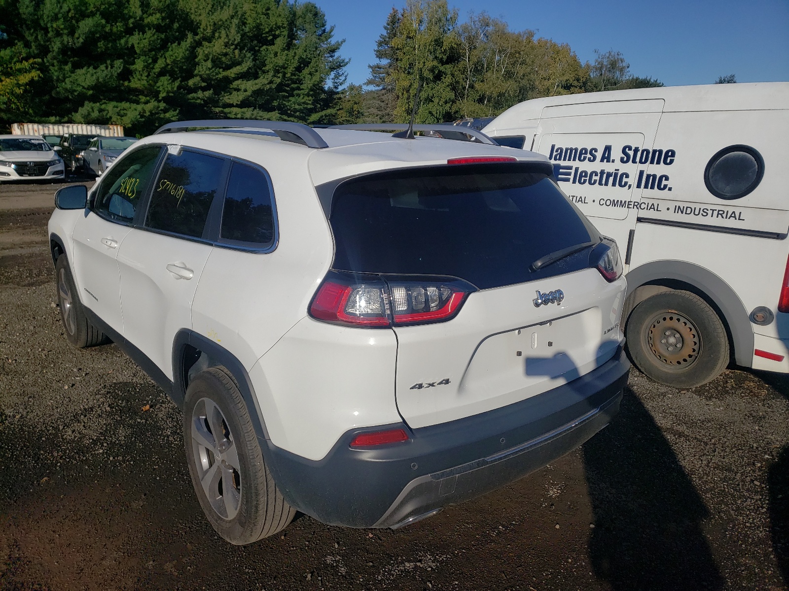Photo 3 from auction – 2019 JEEP CHEROKEE L with VIN 1C4PJMDN7KD254261