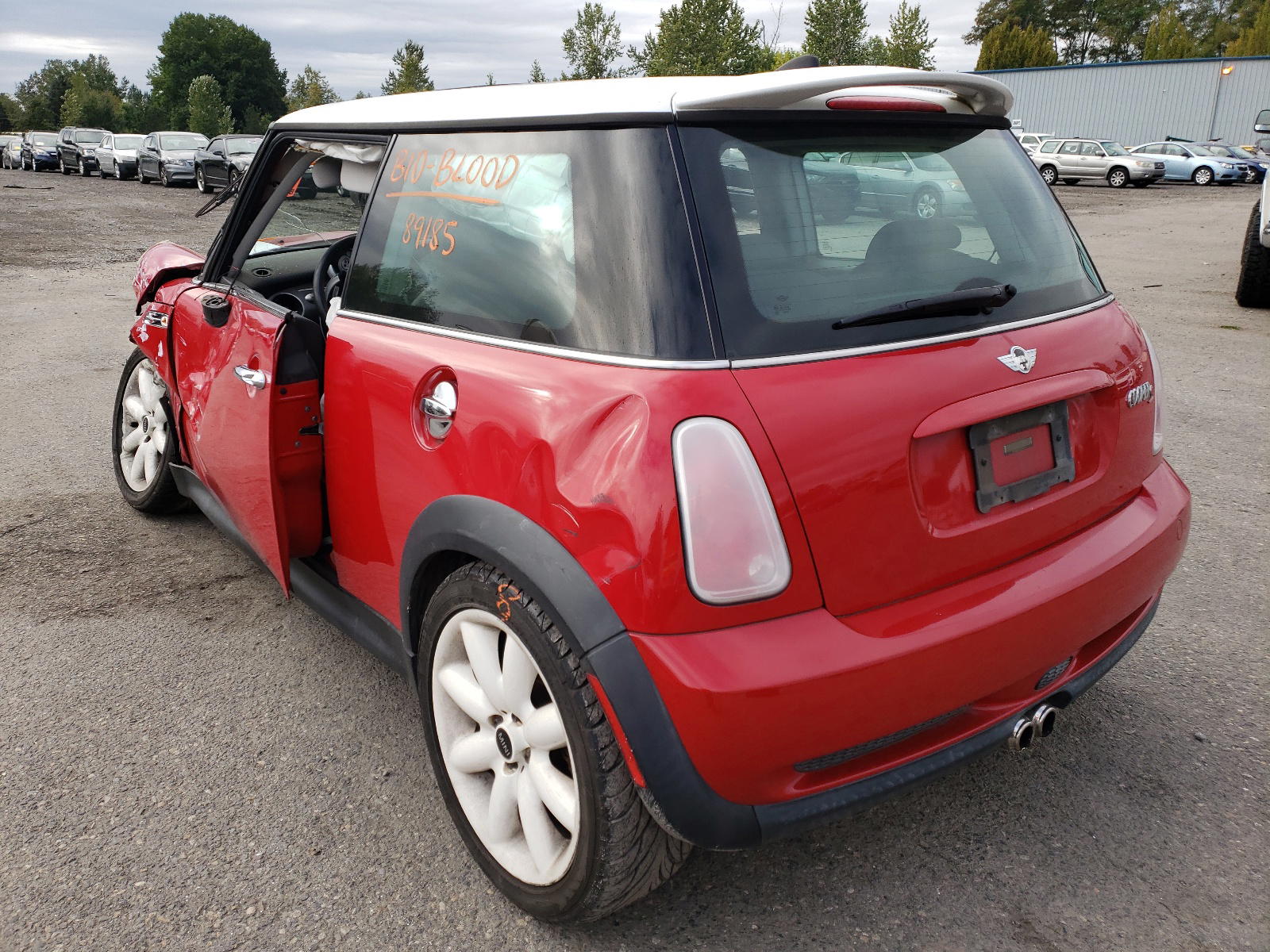 Photo 3 from auction – 2005 MINI COOPER S with VIN WMWRE33555TL10715
