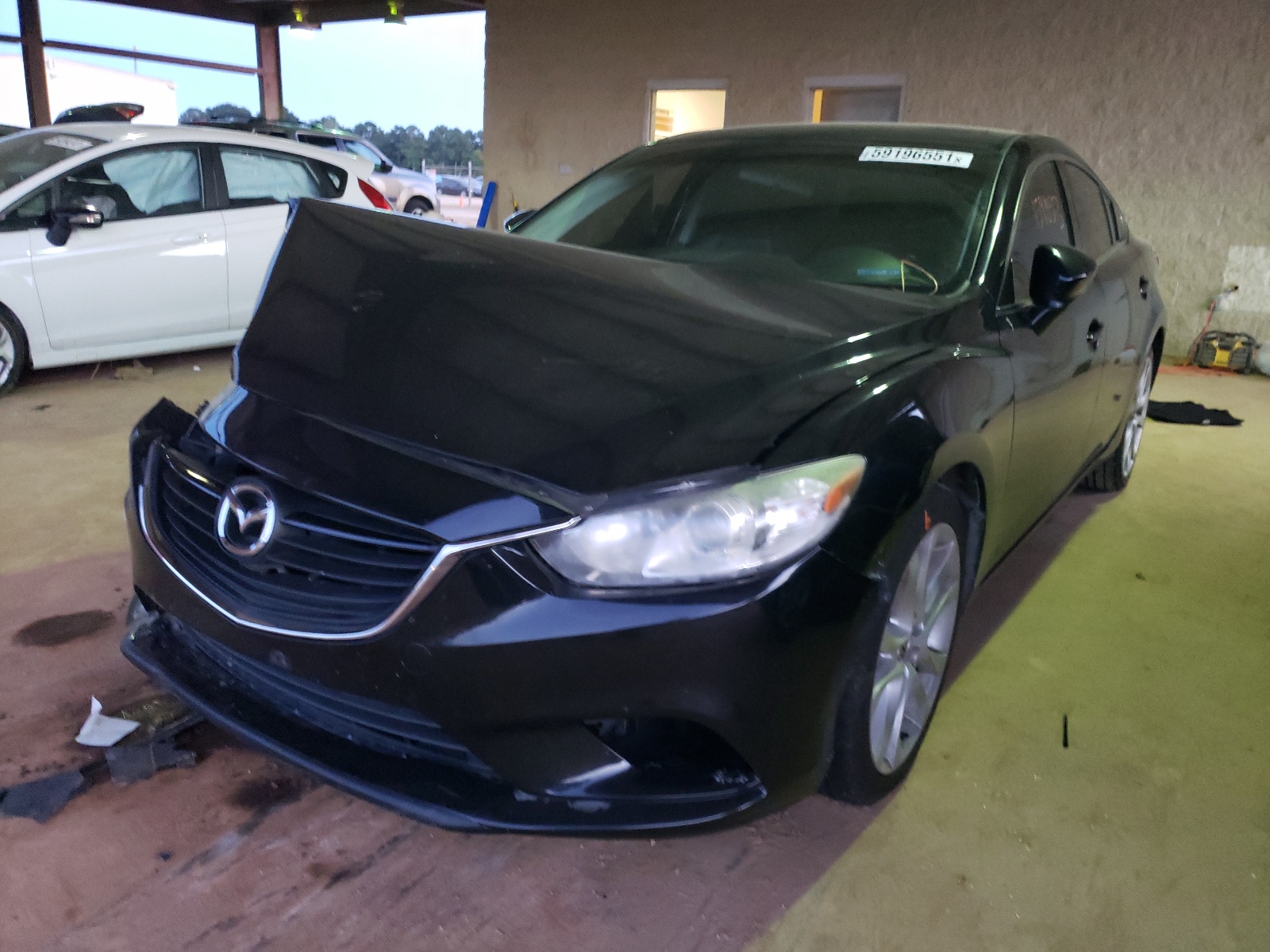 Photo 2 from auction – 2014 MAZDA 6 TOURING with VIN JM1GJ1V61E1132023
