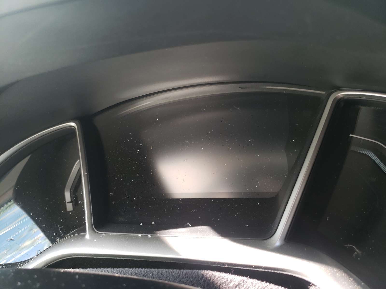Photo 8 from auction – 2016 HONDA CIVIC EXL with VIN 2HGFC1F78GH652738