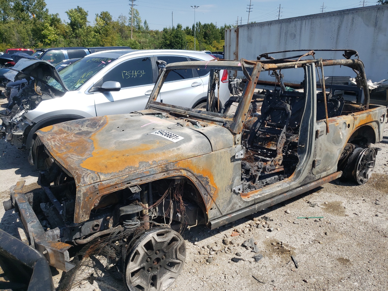 Photo 2 from auction – 2015 JEEP WRANGLER U with VIN 1C4BJWDGXFL640370
