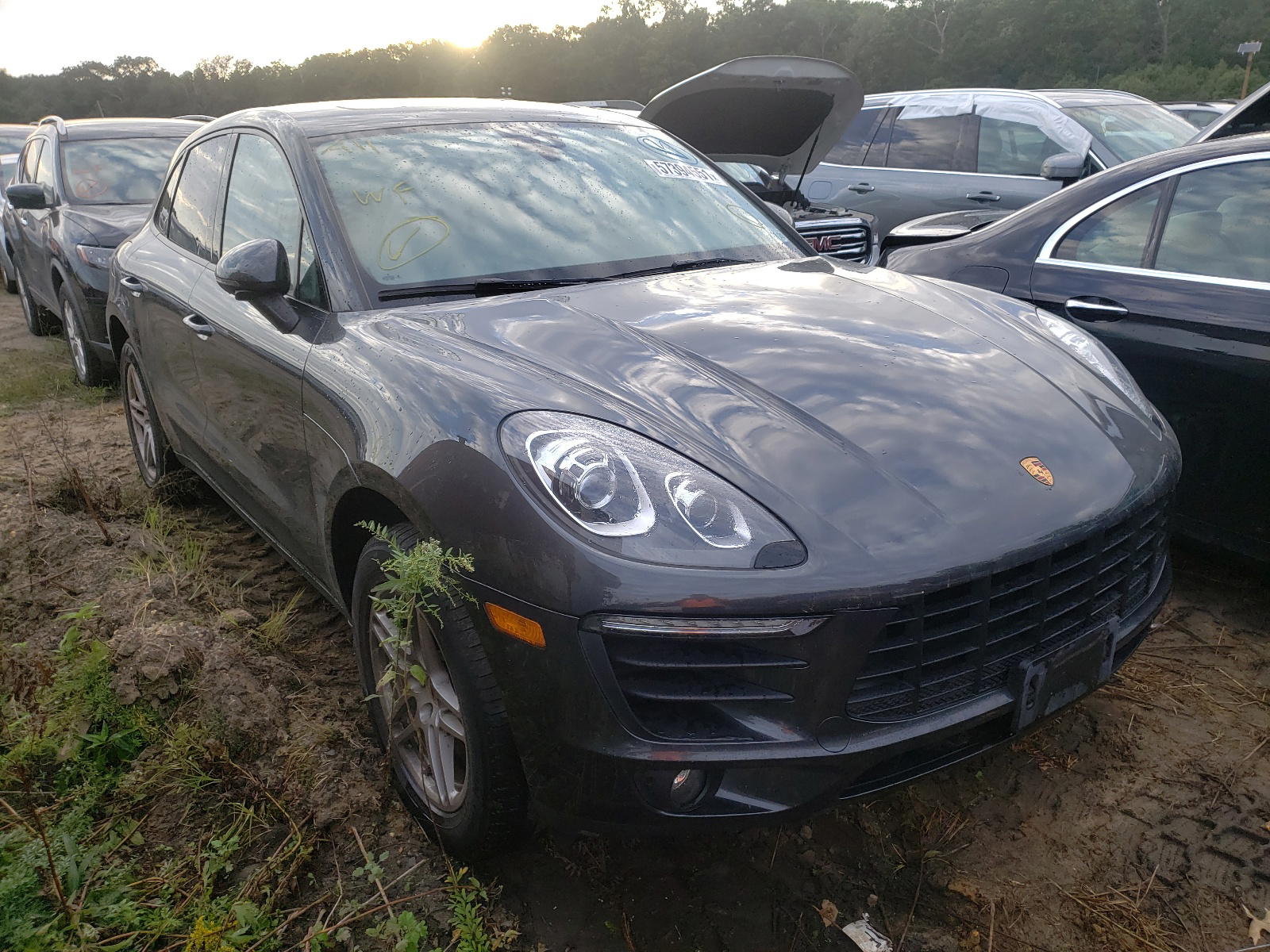 PORSCHE MACAN 2017 with VIN WP1AA2A56HLB06338 - Photo from auction
