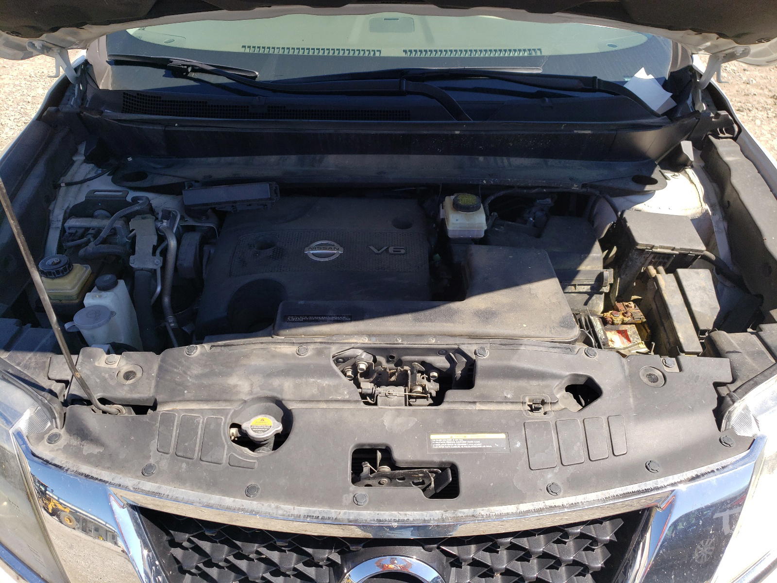 Photo 7 from auction – 2014 NISSAN PATHFINDER with VIN 5N1AR2MM6EC714929