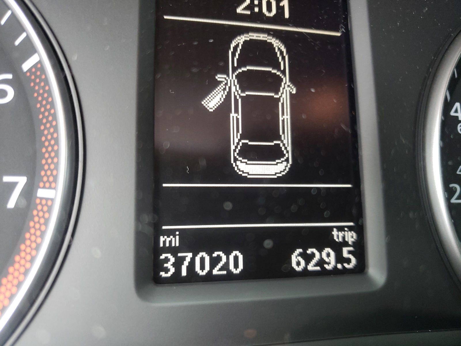 Photo 8 from auction – 2014 VOLKSWAGEN PASSAT SE with VIN 1VWBT7A3XEC117587
