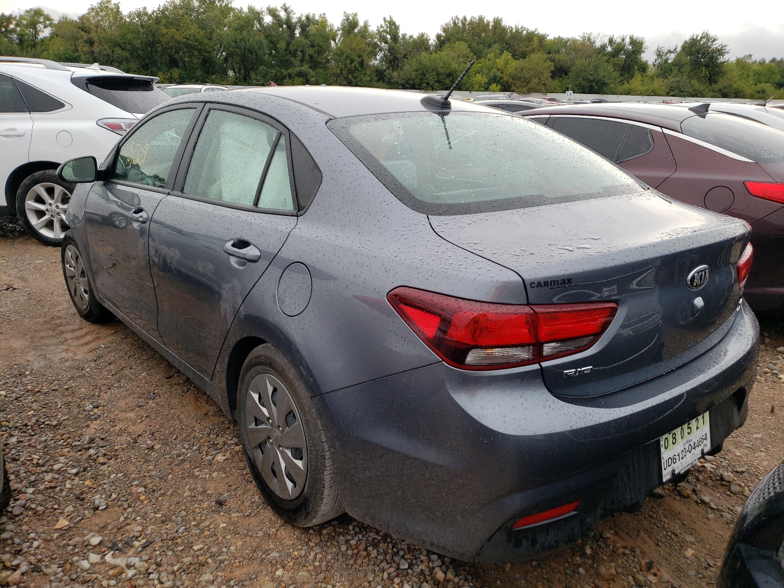 Photo 3 from auction – 2019 KIA RIO S with VIN 3KPA24AB6KE202292