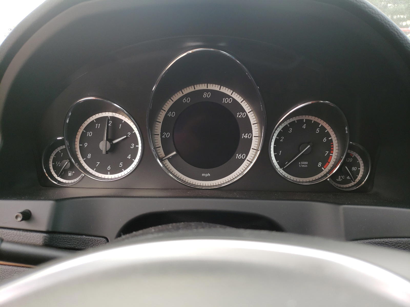 Photo 8 from auction – 2012 MERCEDES-BENZ E 350 with VIN WDDKK5KF3CF168949