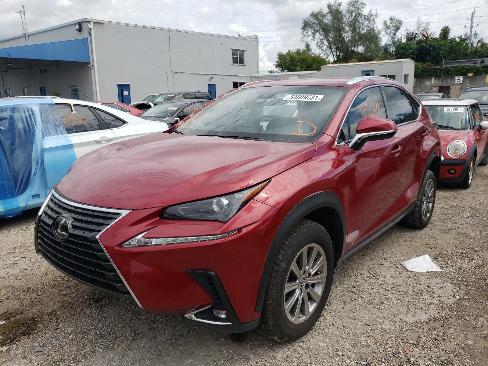 Photo 2 from auction – 2021 LEXUS NX 300 BAS with VIN JTJDARBZ8M5030559