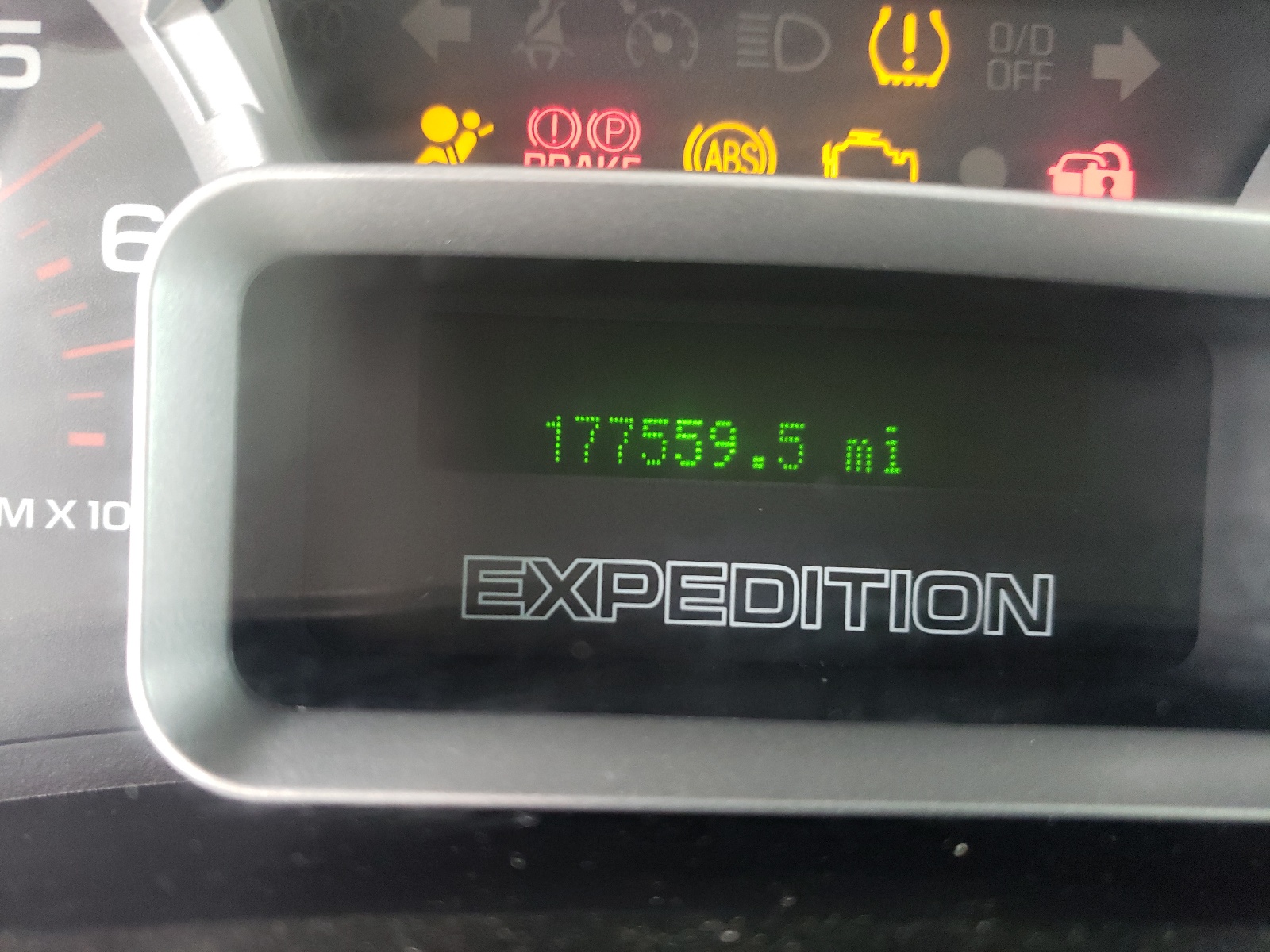 Zdjęcie 8 z aukcji – 2008 FORD EXPEDITION z VIN 1FMFU16598LA71856